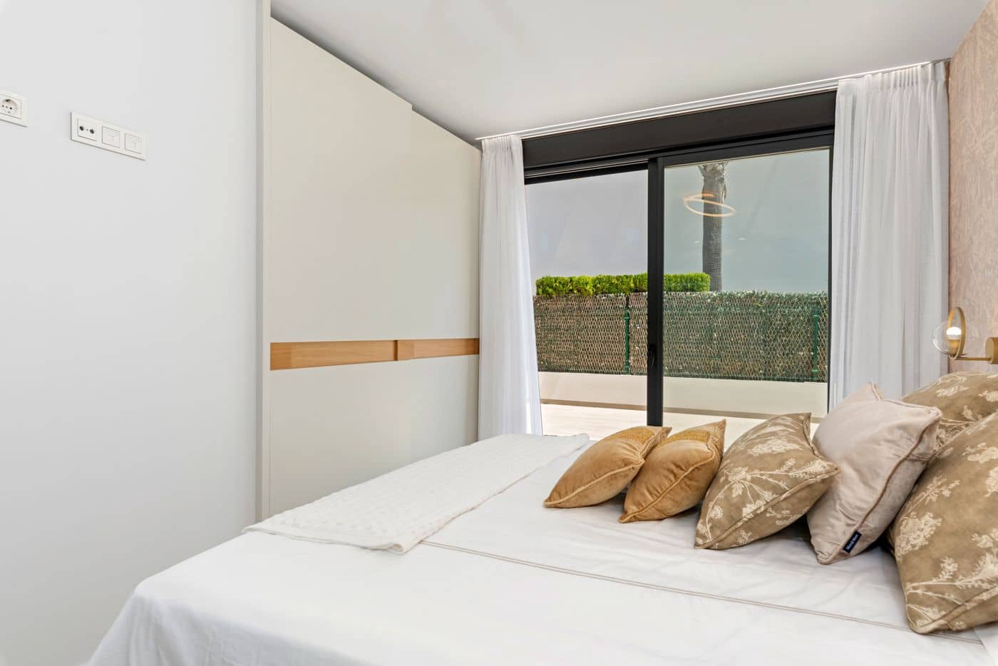 3 quarto Moradia para venda em Campoamor com piscina - 995 000 € (Ref: 9481212)