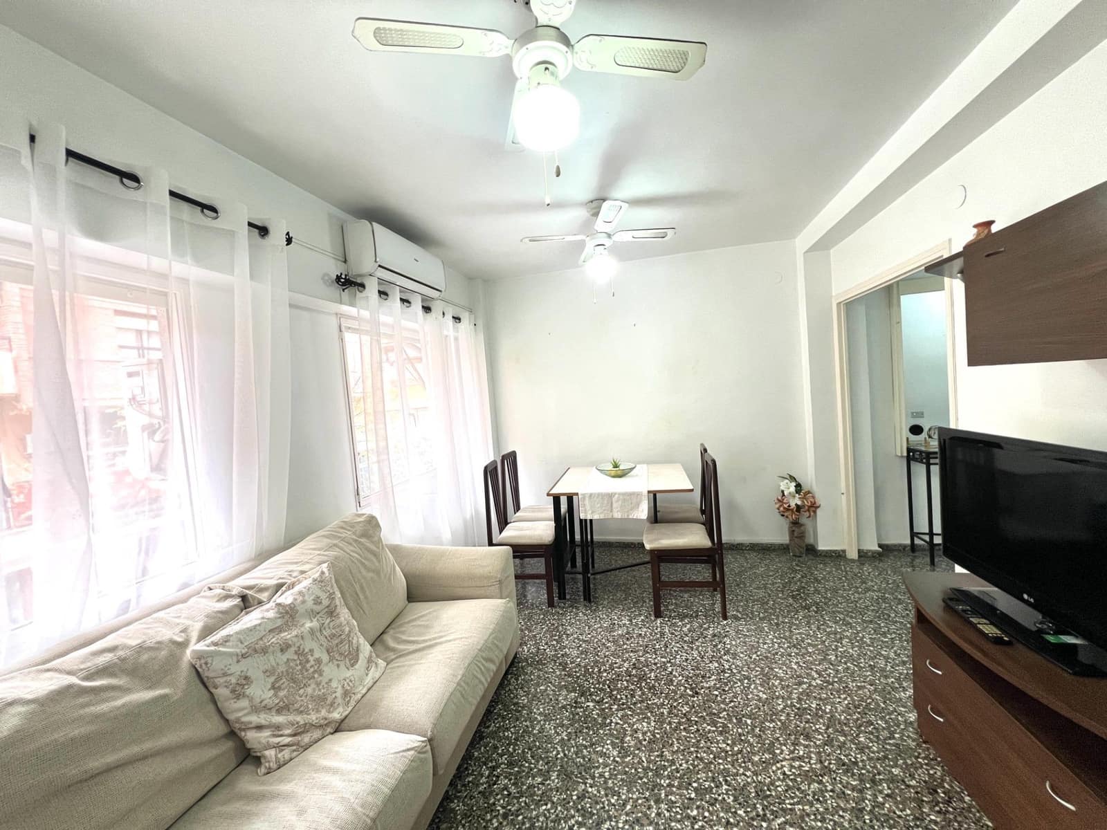 3 quarto Apartamento para venda em Alicante cidade - 180 000 € (Ref: 9535971)