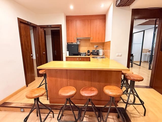 3 makuuhuone Asunto myytävänä paikassa Mercado, Alicante kaupunki - 330 000 € (Ref: 9548265)