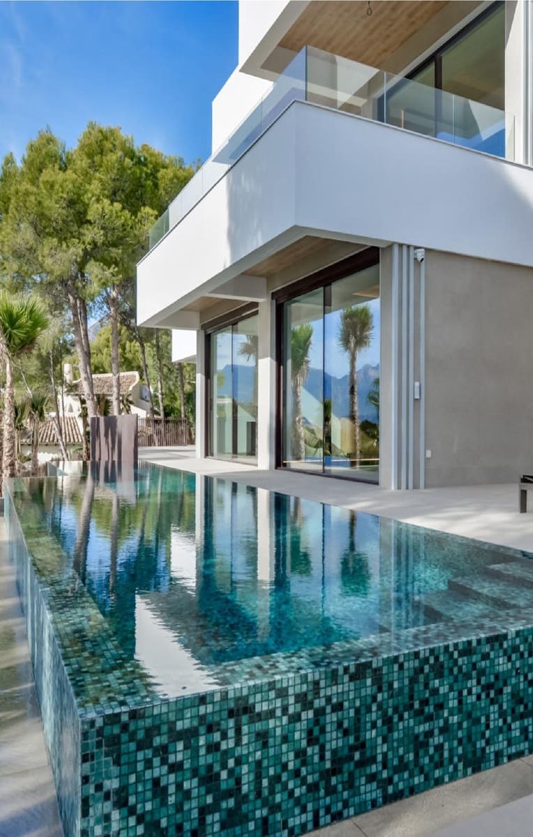 4 soverom Villa til salgs i Altea med svømmebasseng - € 2 295 000 (Ref: 9599582)