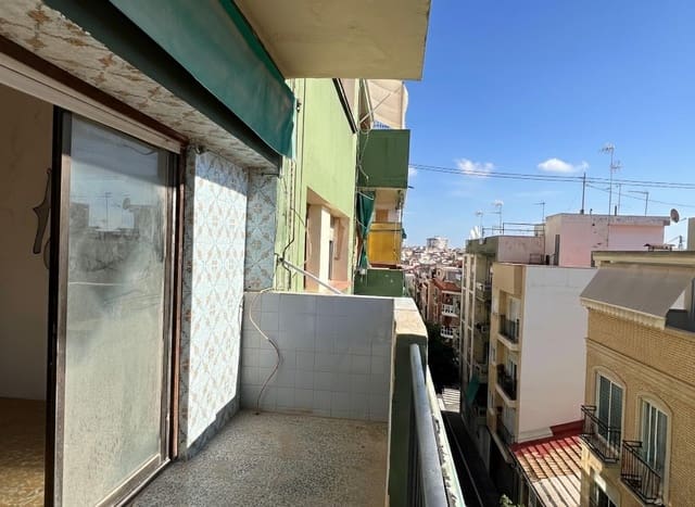 4 camera da letto Appartamento in vendita in Alicante città - 178.000 € (Rif: 9611575)