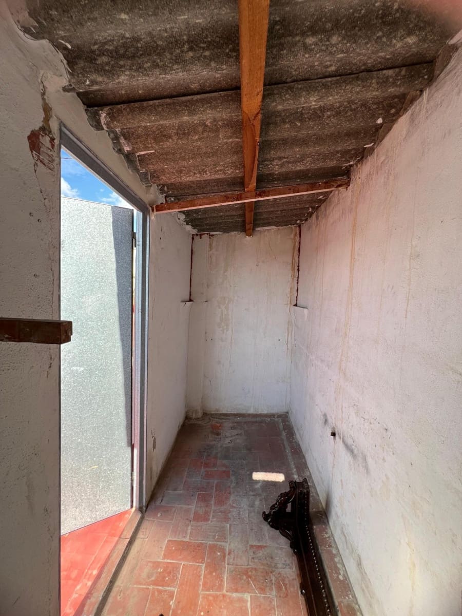 Piso de 4 habitaciones en Alicante / Alacant ciudad en venta - 178.000 € (Ref: 9611575)