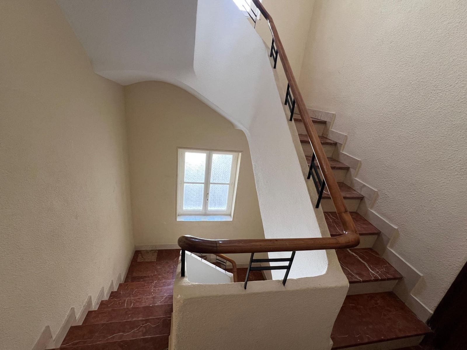 Piso de 4 habitaciones en Alicante / Alacant ciudad en venta - 178.000 € (Ref: 9611575)