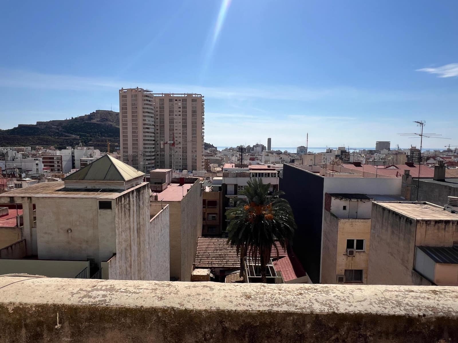 Piso de 4 habitaciones en Alicante / Alacant ciudad en venta - 178.000 € (Ref: 9611575)