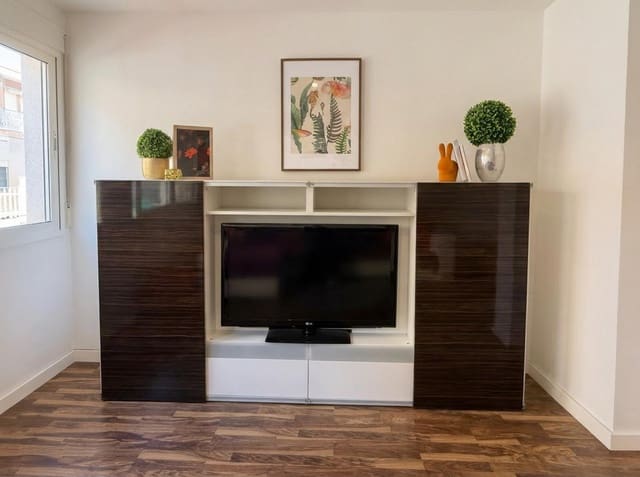 2 soveværelse Lejlighed til salg i Carolinas Bajas, Alicante by - € 180.000 (Ref: 9619281)