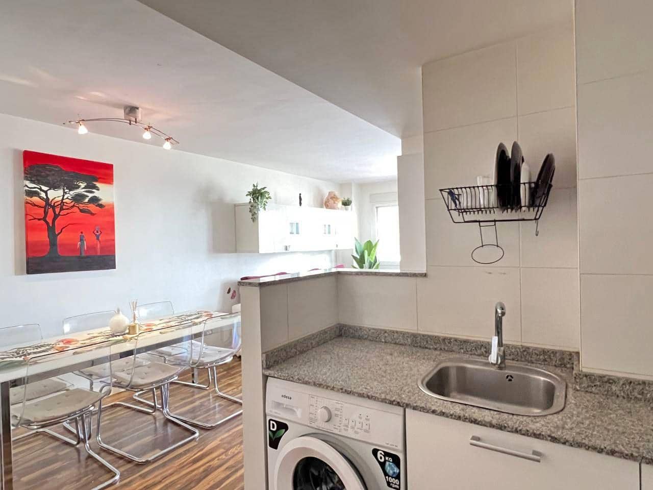 2 bedroom Flat for sale in Alicante / Alacant city - € 180,000 (Ref: 9619281)