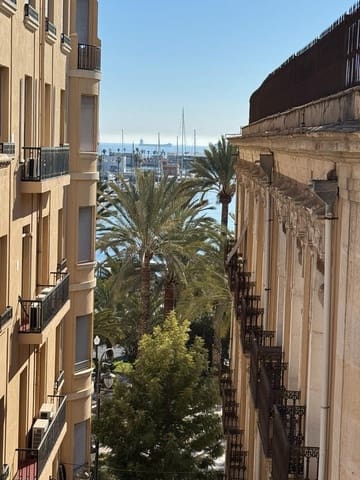 Ático de 4 habitaciones en Alicante / Alacant ciudad en venta - 650.000 € (Ref: 9648187)