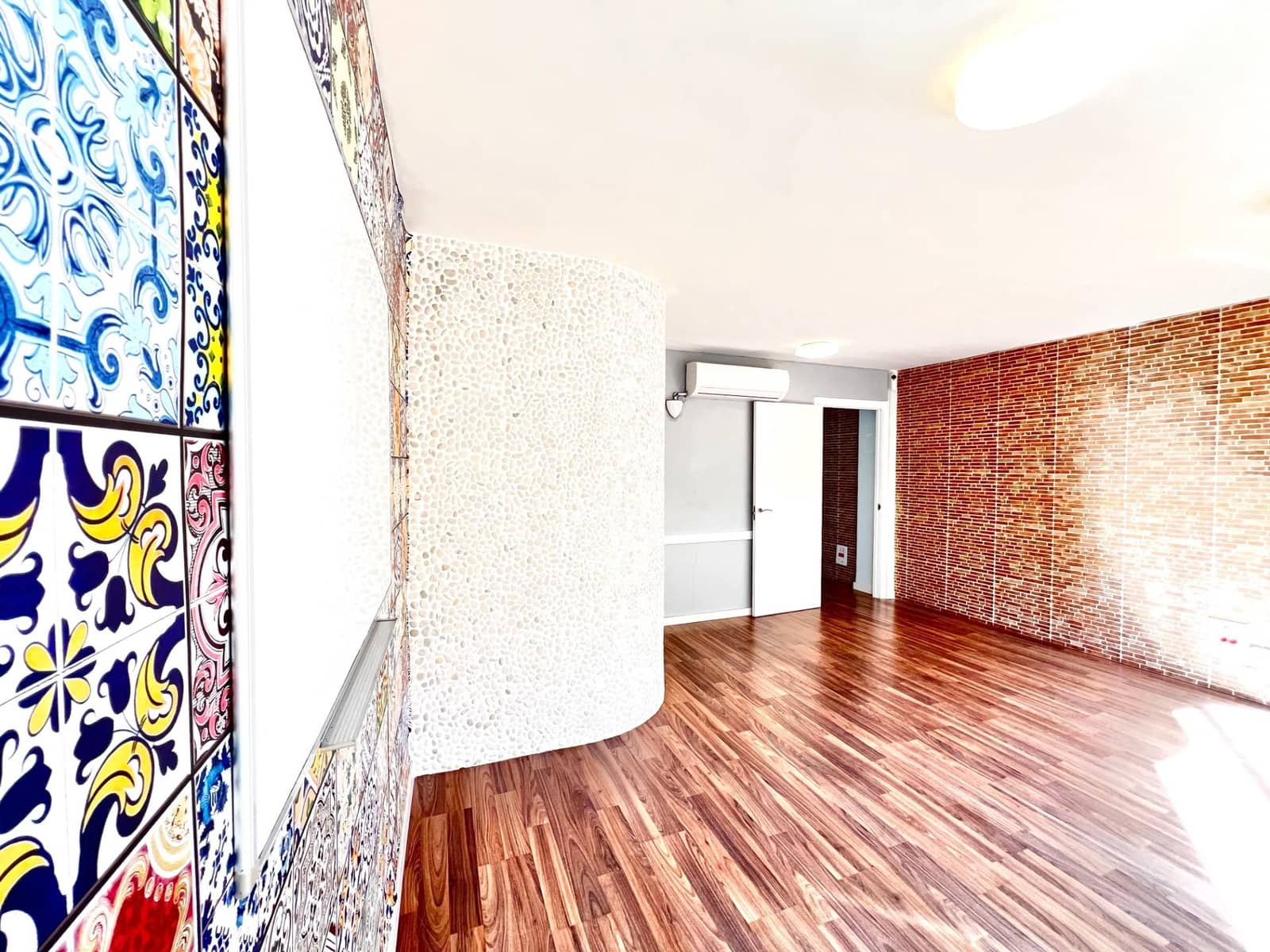 2 sovrum Kommersiell till salu i Alicante stad - 239 000 € (Ref: 9745290)