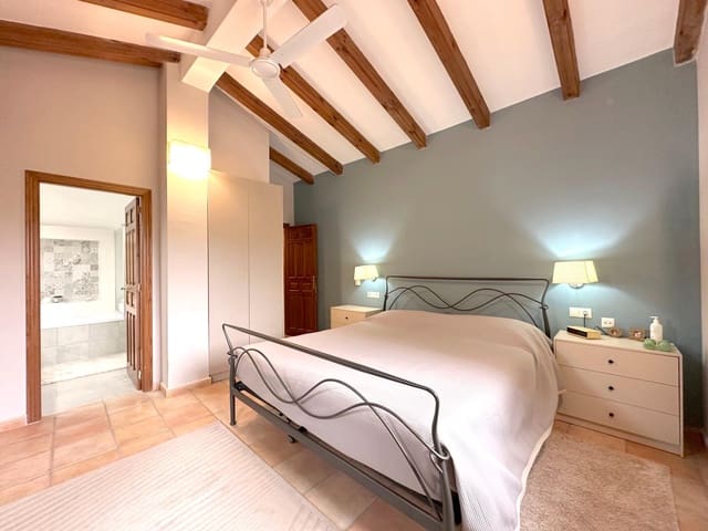 5 sypialnia Willa na sprzedaż w Catral z basenem - 975 000 € (Ref: 9745292)
