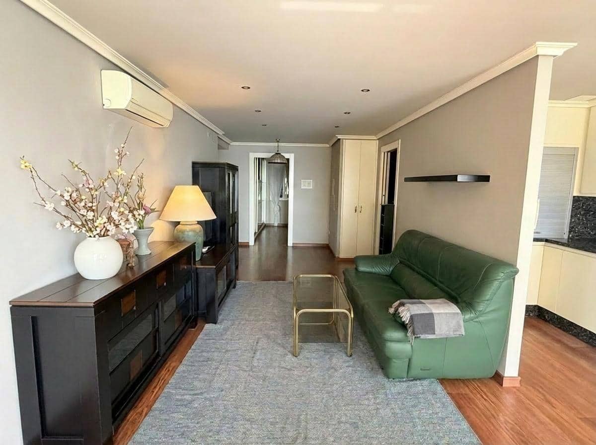 Piso de 1 habitación en Alicante / Alacant ciudad en venta con piscina - 365.000 € (Ref: 9833694)