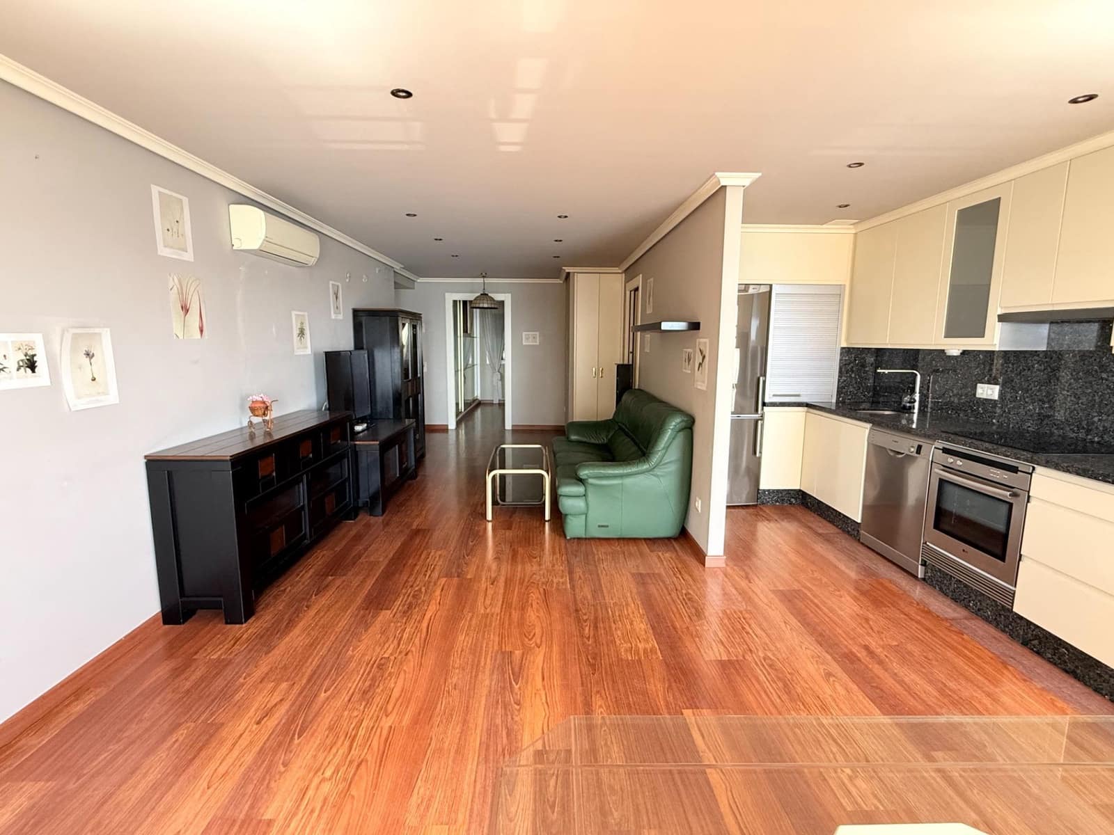 Piso de 1 habitación en Alicante / Alacant ciudad en venta con piscina - 365.000 € (Ref: 9833694)