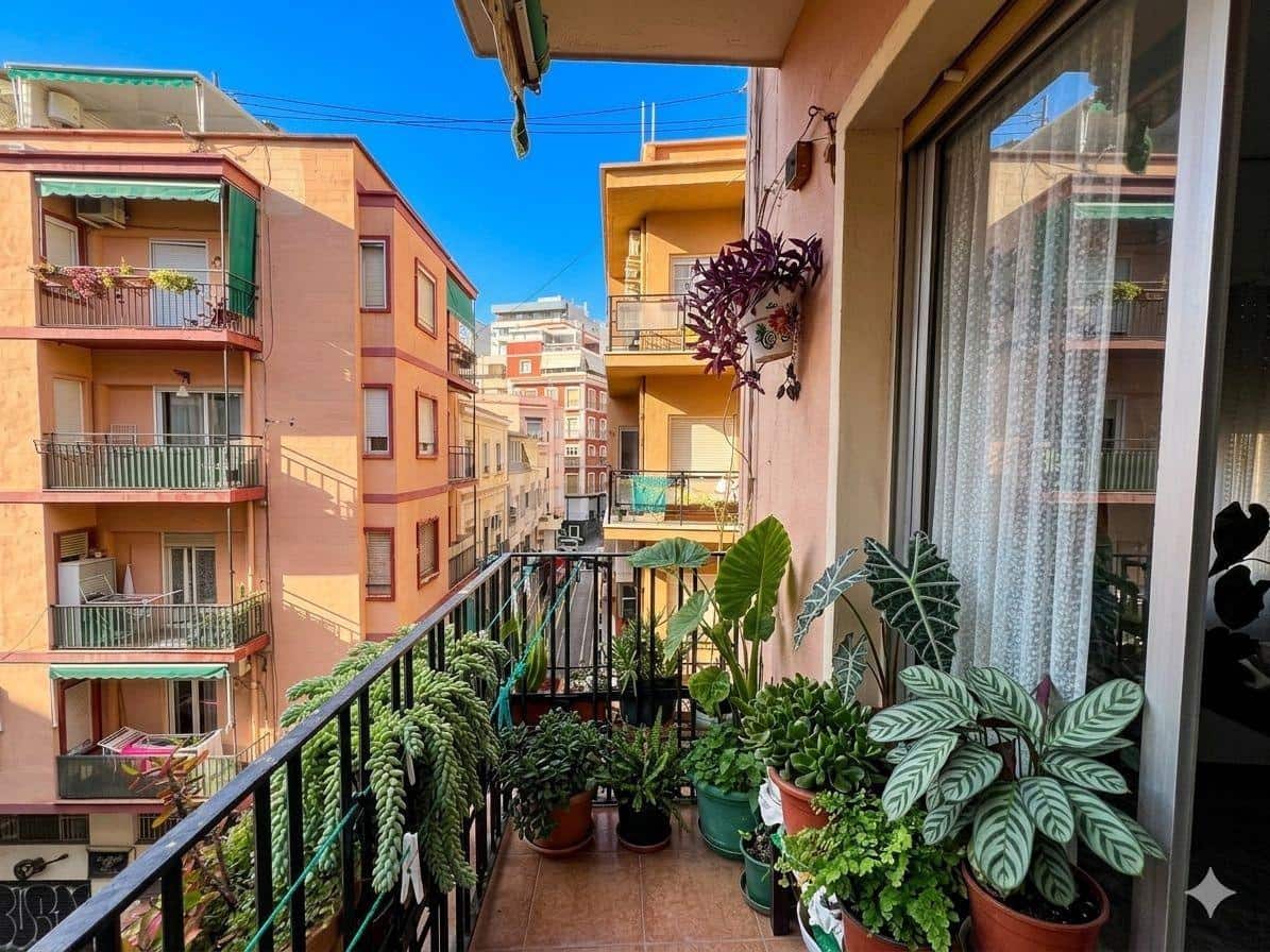 3 soveværelse Lejlighed til salg i Alicante by - € 305.000 (Ref: 9849412)