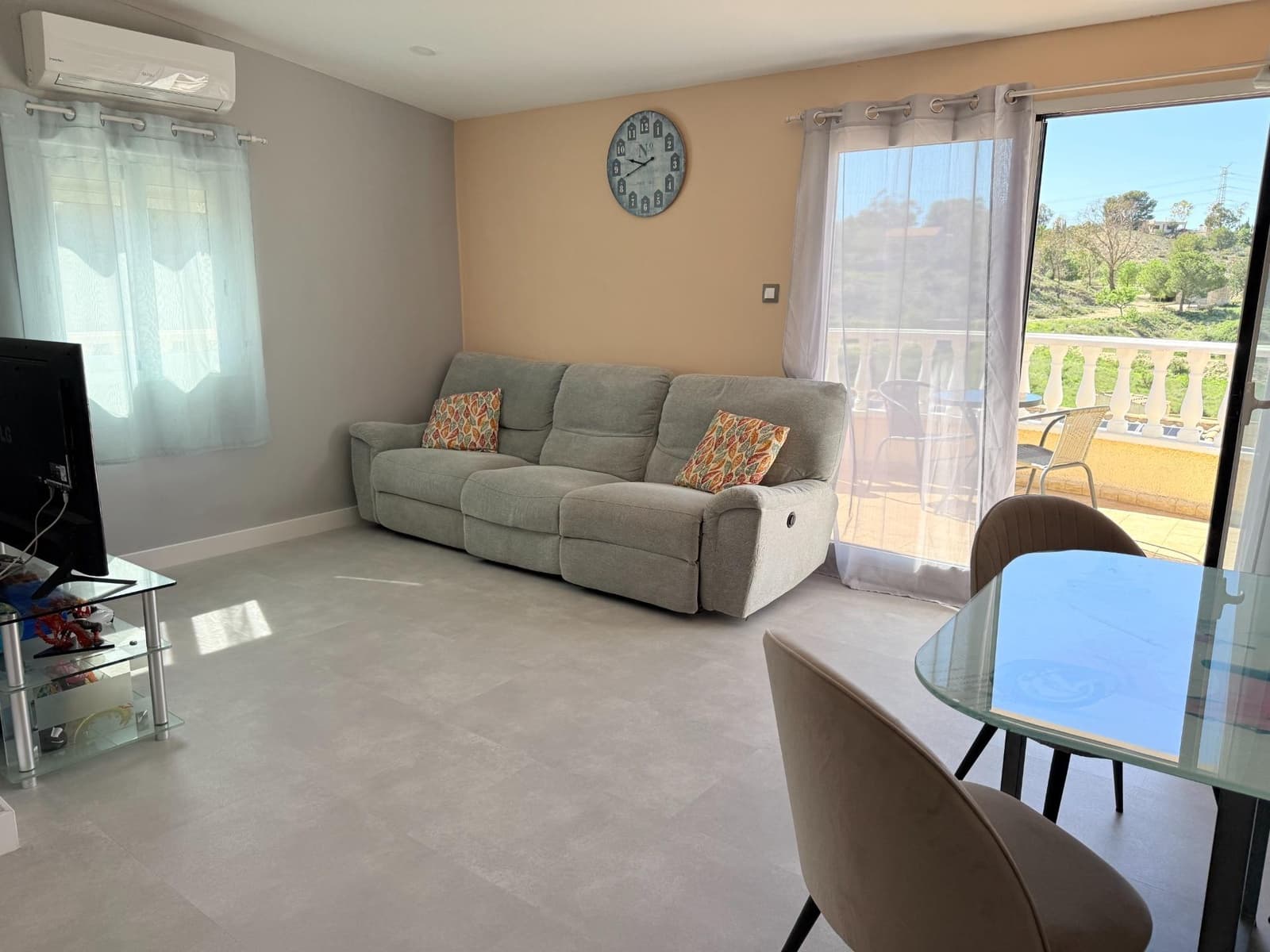 5 sovrum Bungalow till salu i Monforte del Cid med pool garage - 465 000 € (Ref: 9855496)