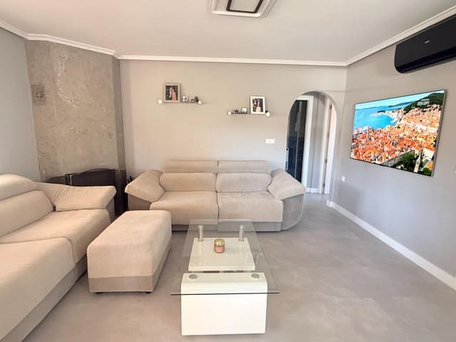 5 sovrum Bungalow till salu i Monforte del Cid med pool garage - 445 000 € (Ref: 9855496)