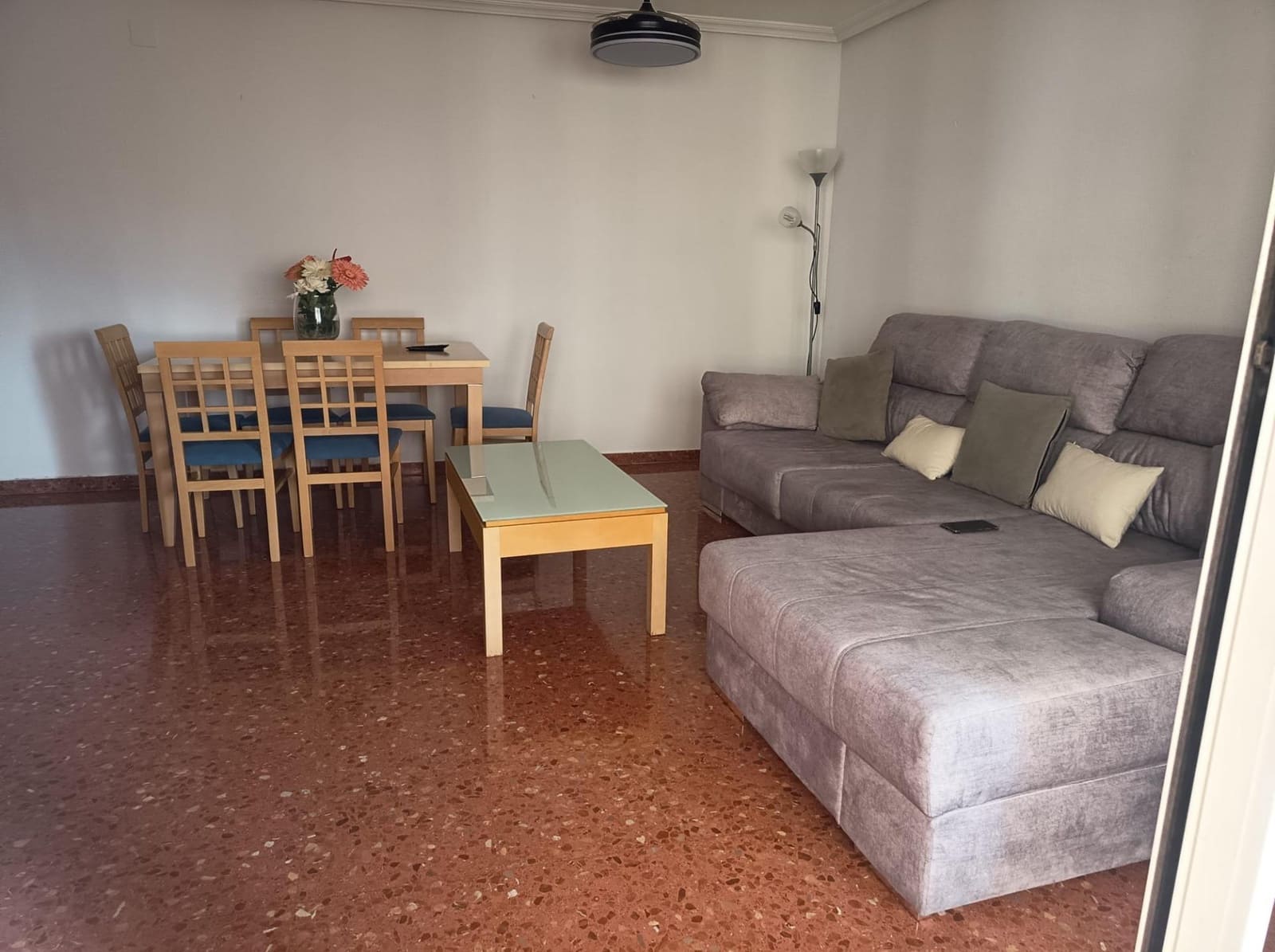 3 bedroom Flat for sale in Alicante / Alacant city with pool - € 275,000 (Ref: 9855498)