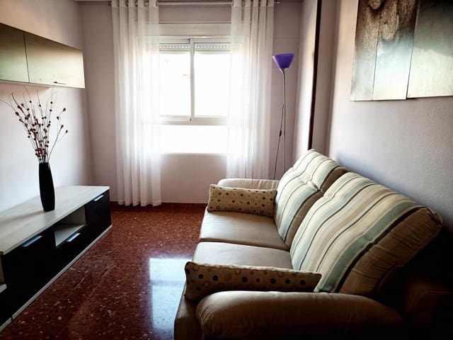3 soveværelse Lejlighed til salg i Carolinas Altas, Alicante by med swimmingpool - € 275.000 (Ref: 9855498)
