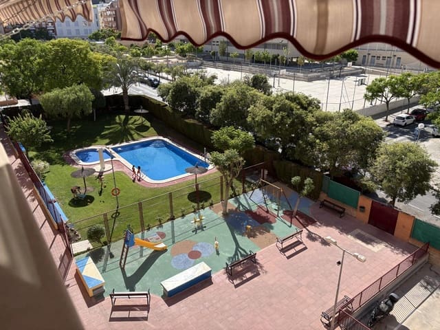 3 soveværelse Lejlighed til salg i Carolinas Altas, Alicante by med swimmingpool - € 275.000 (Ref: 9855498)
