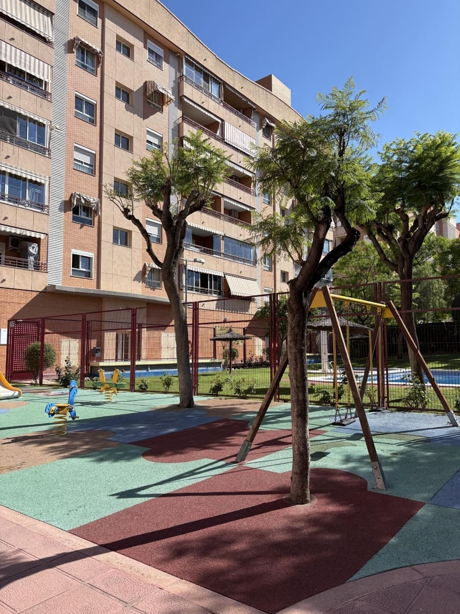 3 camera da letto Appartamento in vendita in Alicante citta con piscina - 275.000 € (Rif: 9855498)