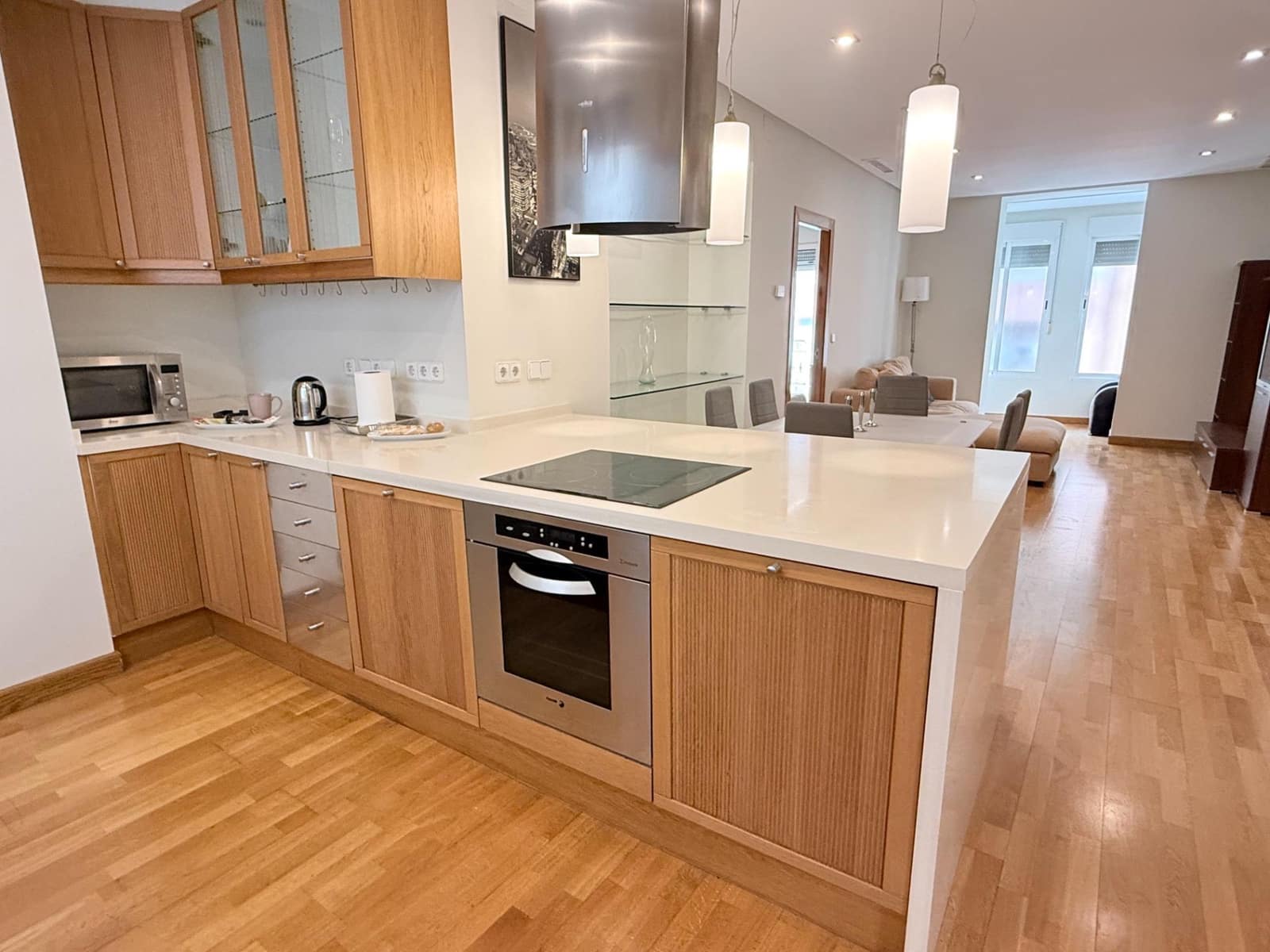 3 bedroom Flat for sale in Alicante / Alacant city - € 375,000 (Ref: 9860131)