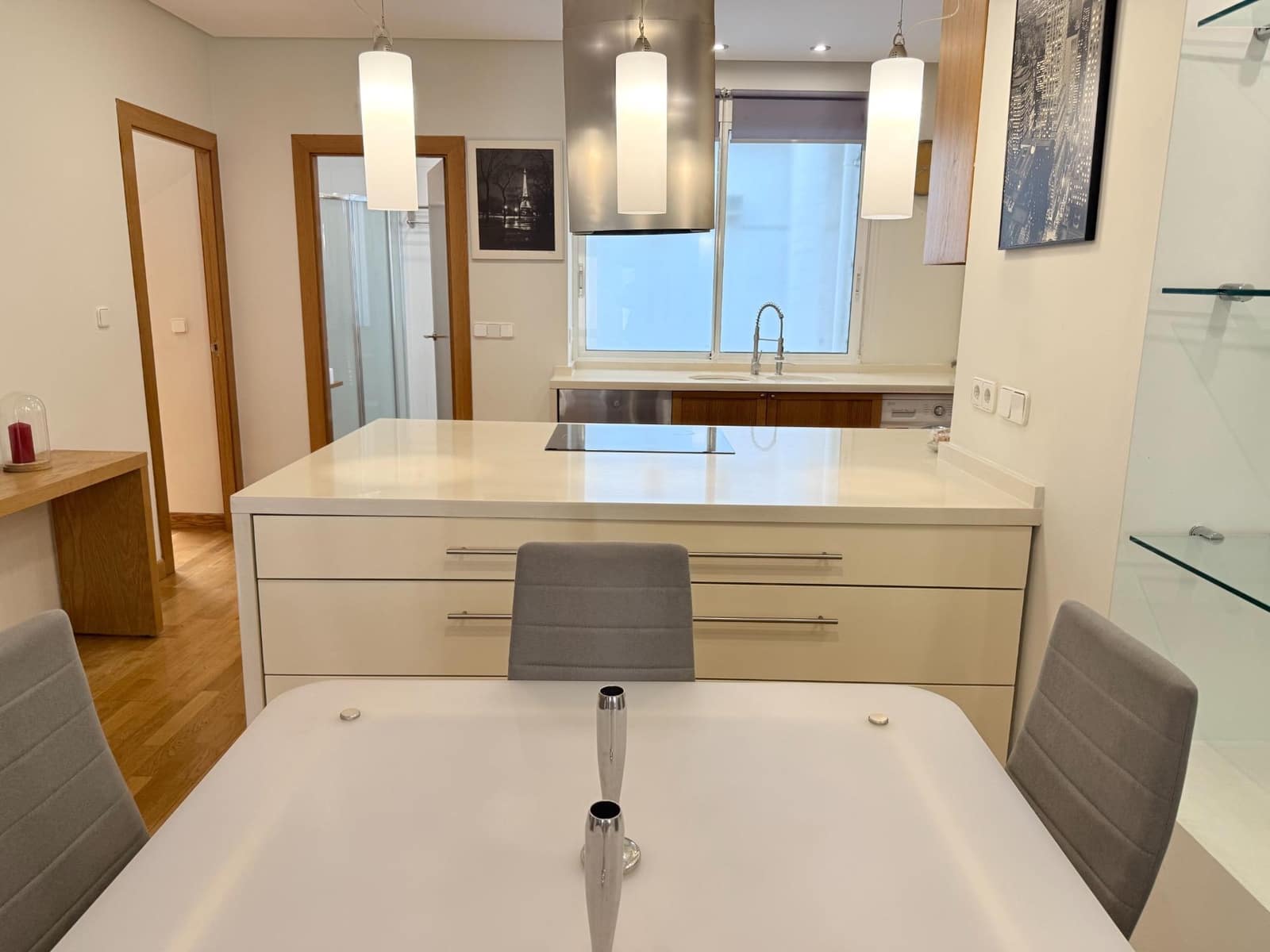 3 bedroom Flat for sale in Alicante / Alacant city - € 375,000 (Ref: 9860131)