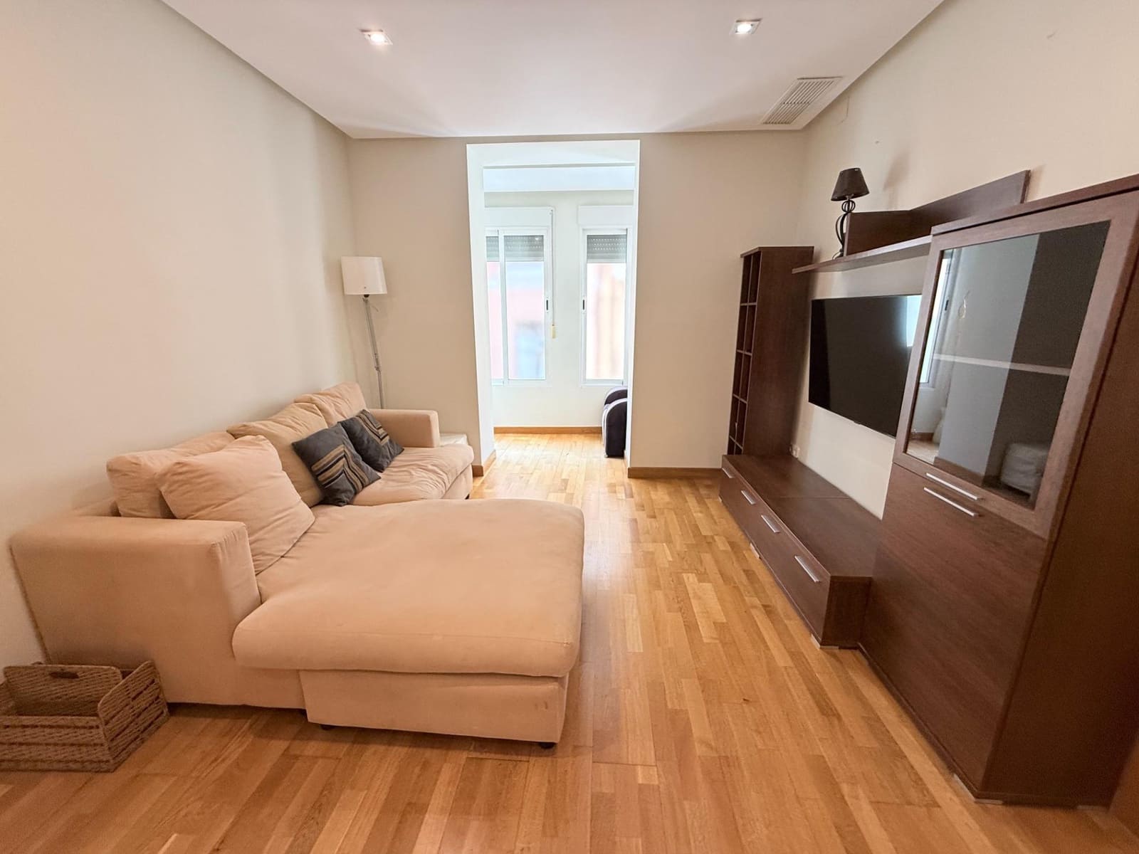 3 bedroom Flat for sale in Alicante / Alacant city - € 375,000 (Ref: 9860131)