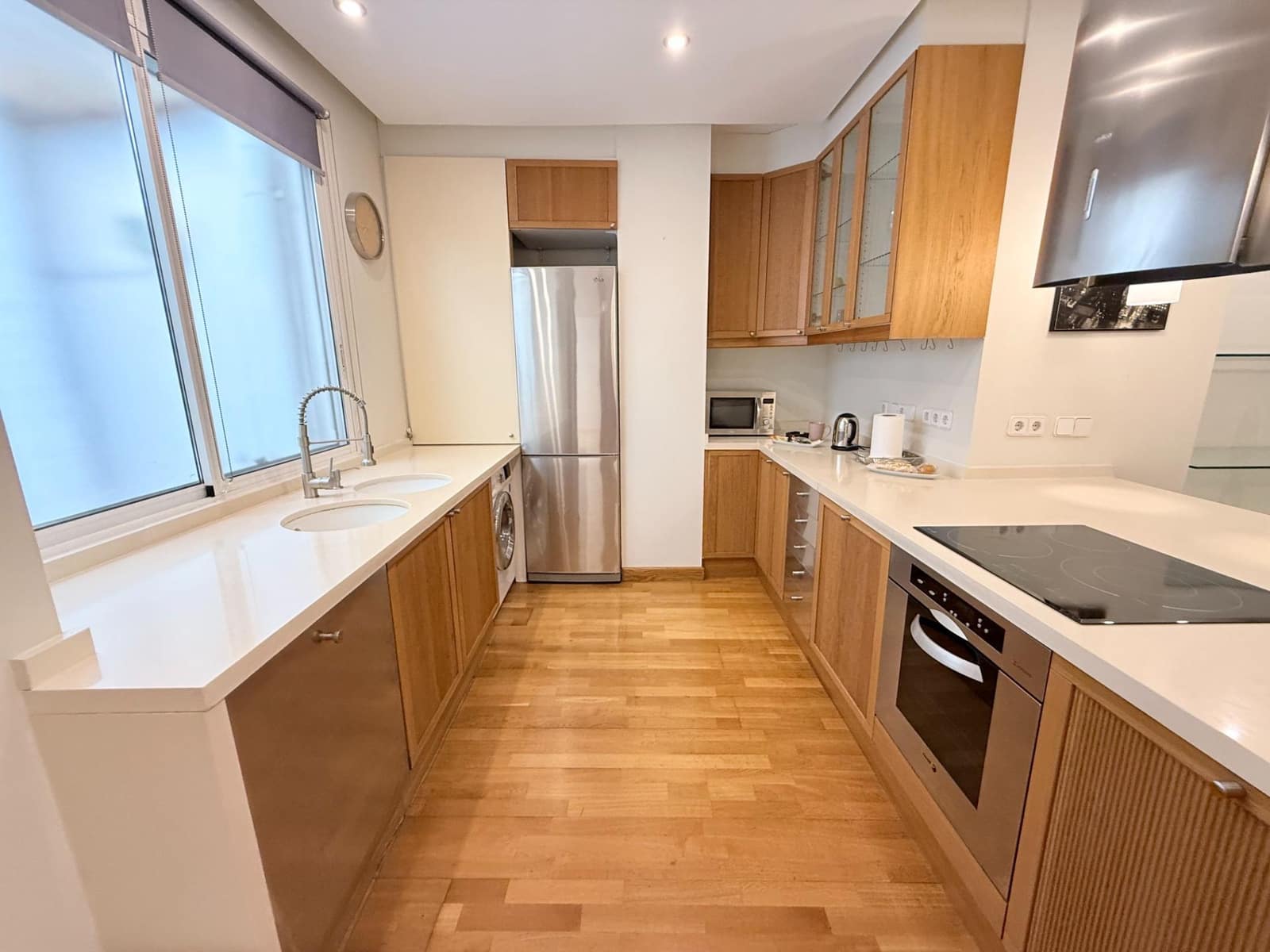 3 bedroom Flat for sale in Alicante / Alacant city - € 375,000 (Ref: 9860131)