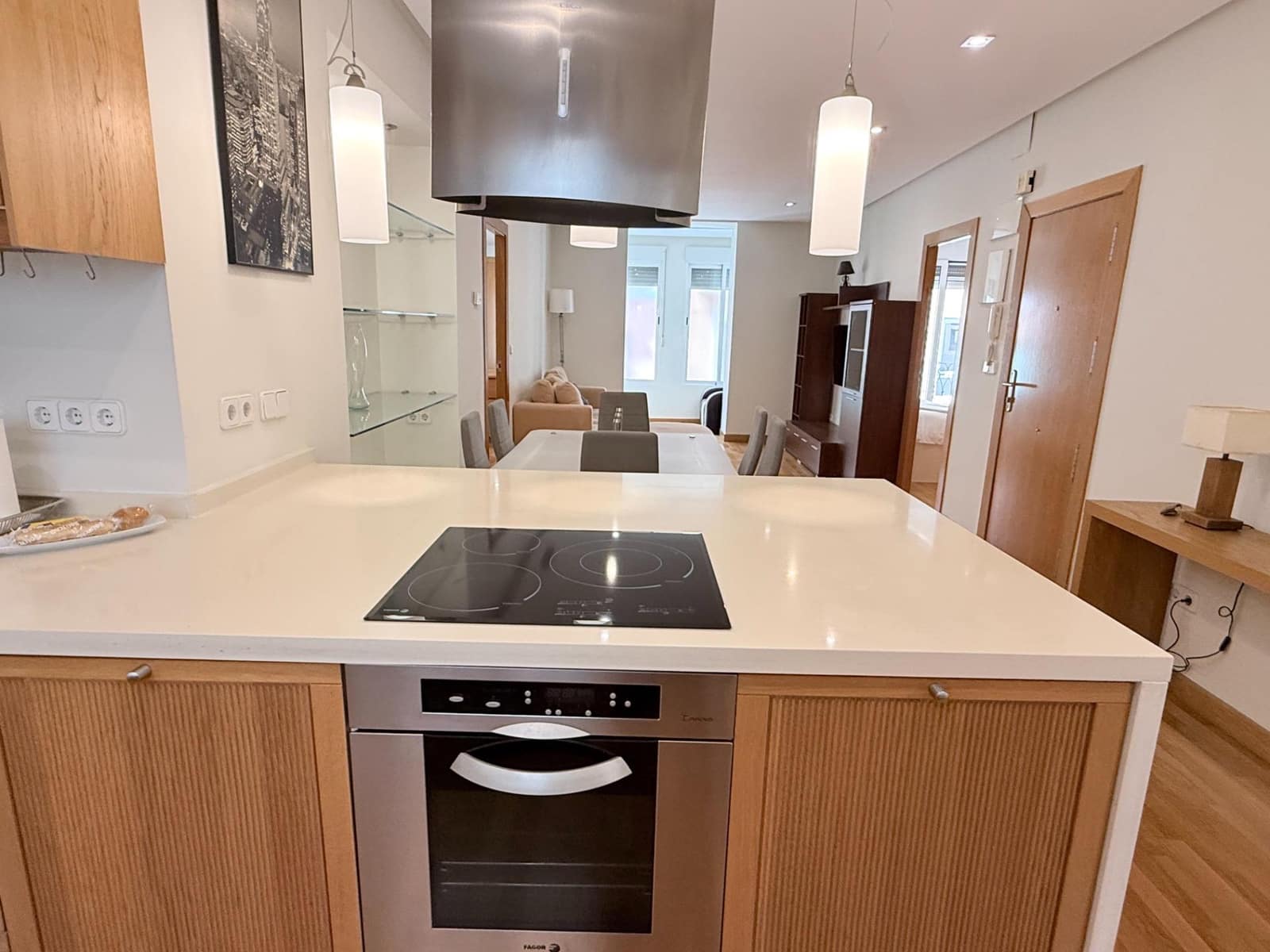 3 bedroom Flat for sale in Alicante / Alacant city - € 375,000 (Ref: 9860131)