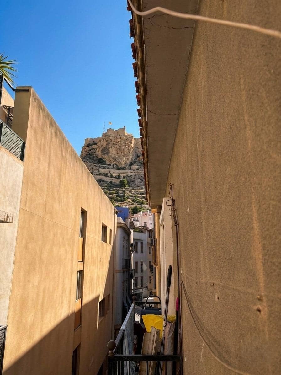 2 makuuhuone Asunto myytävänä paikassa Alicante kaupunki - 290 000 € (Ref: 9930810)