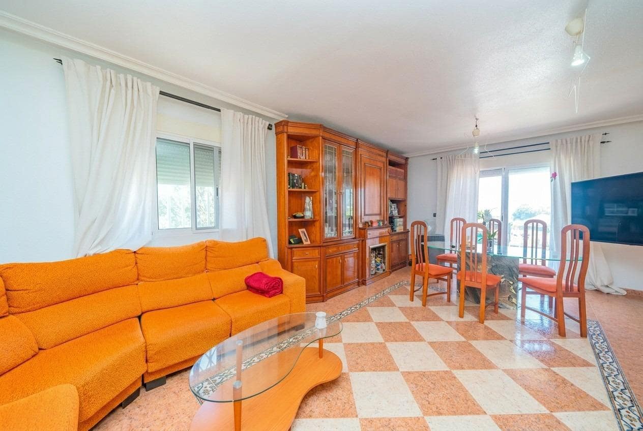 3 soveværelse Villa til salg i Moralet med swimmingpool - € 450.000 (Ref: 9930811)