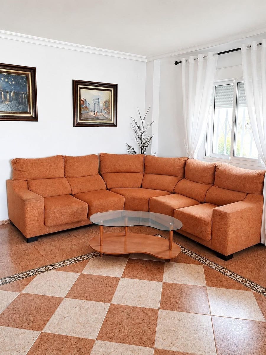 3 soveværelse Villa til salg i Moralet med swimmingpool - € 450.000 (Ref: 9930811)