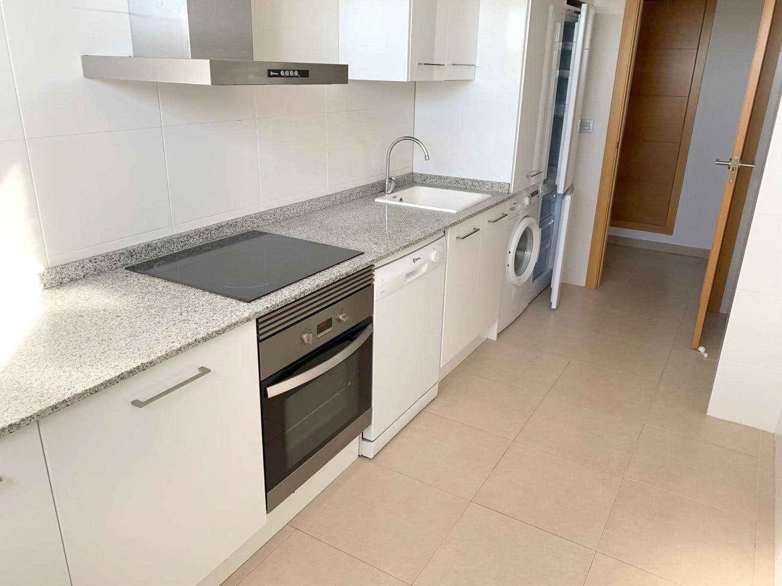 2 bedroom Penthouse for sale in Alicante / Alacant city with pool garage - € 636,300 (Ref: 9930812)