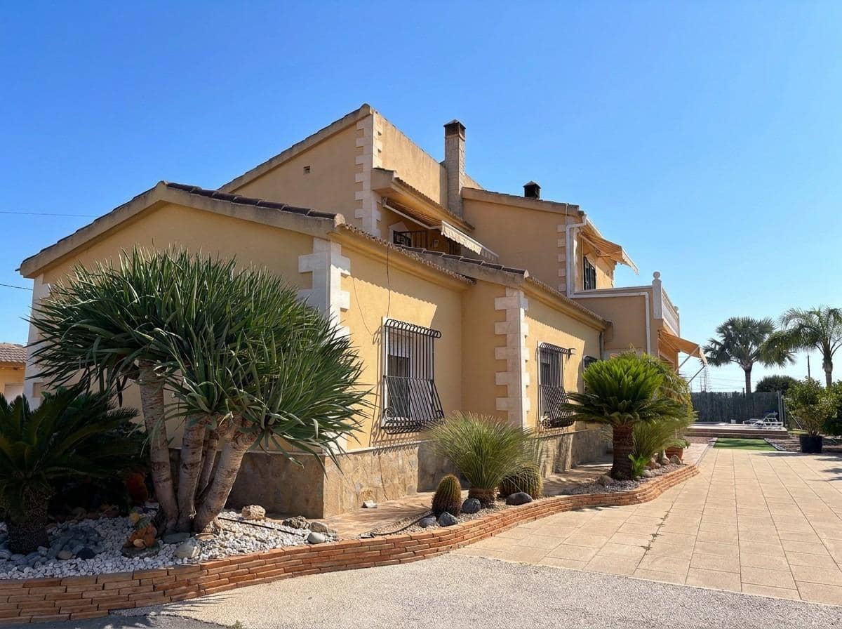 5 chambre Finca/Maison de Campagne à vendre à Elche / Elx avec piscine - 510 000 € (Ref: 9930813)