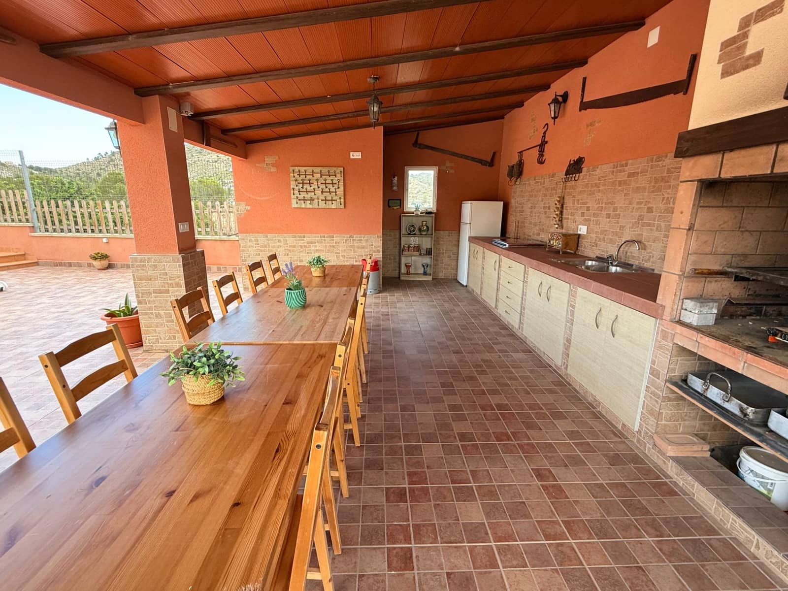 3 bedroom Villa for sale in Aguas de Busot / Aigues - € 460,000 (Ref: 9931557)