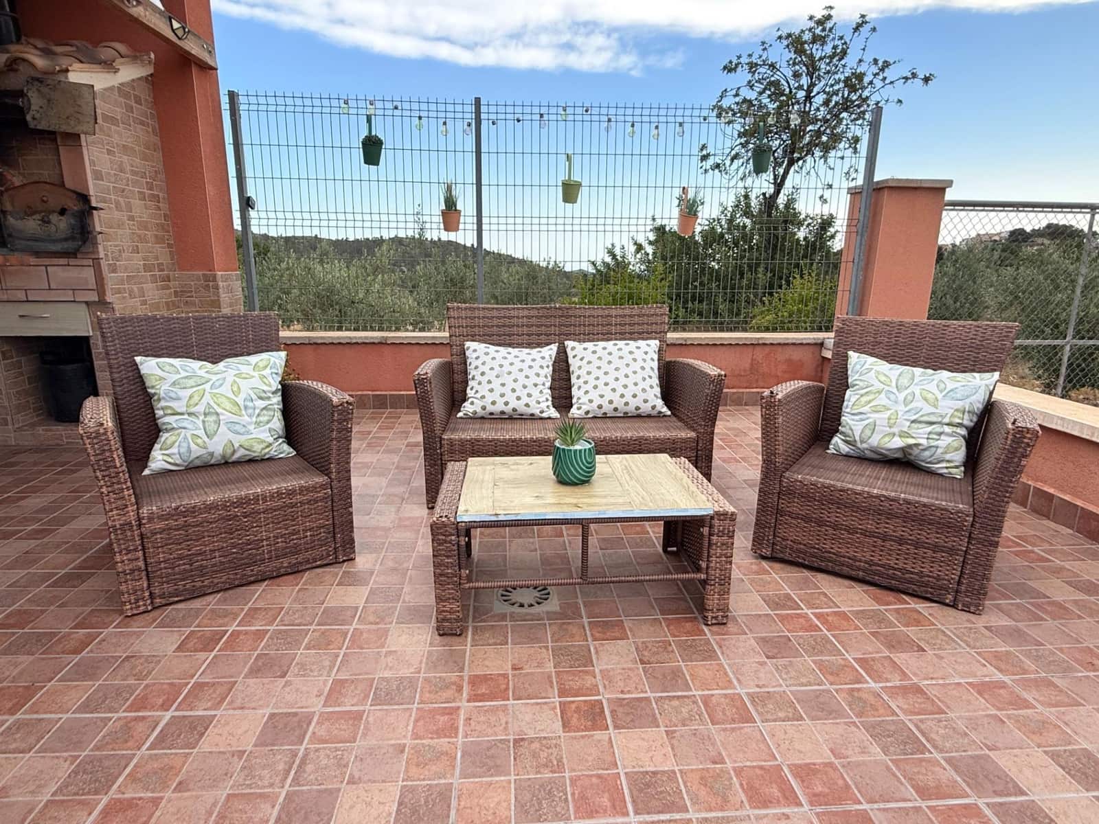 3 bedroom Villa for sale in Aguas de Busot / Aigues - € 460,000 (Ref: 9931557)
