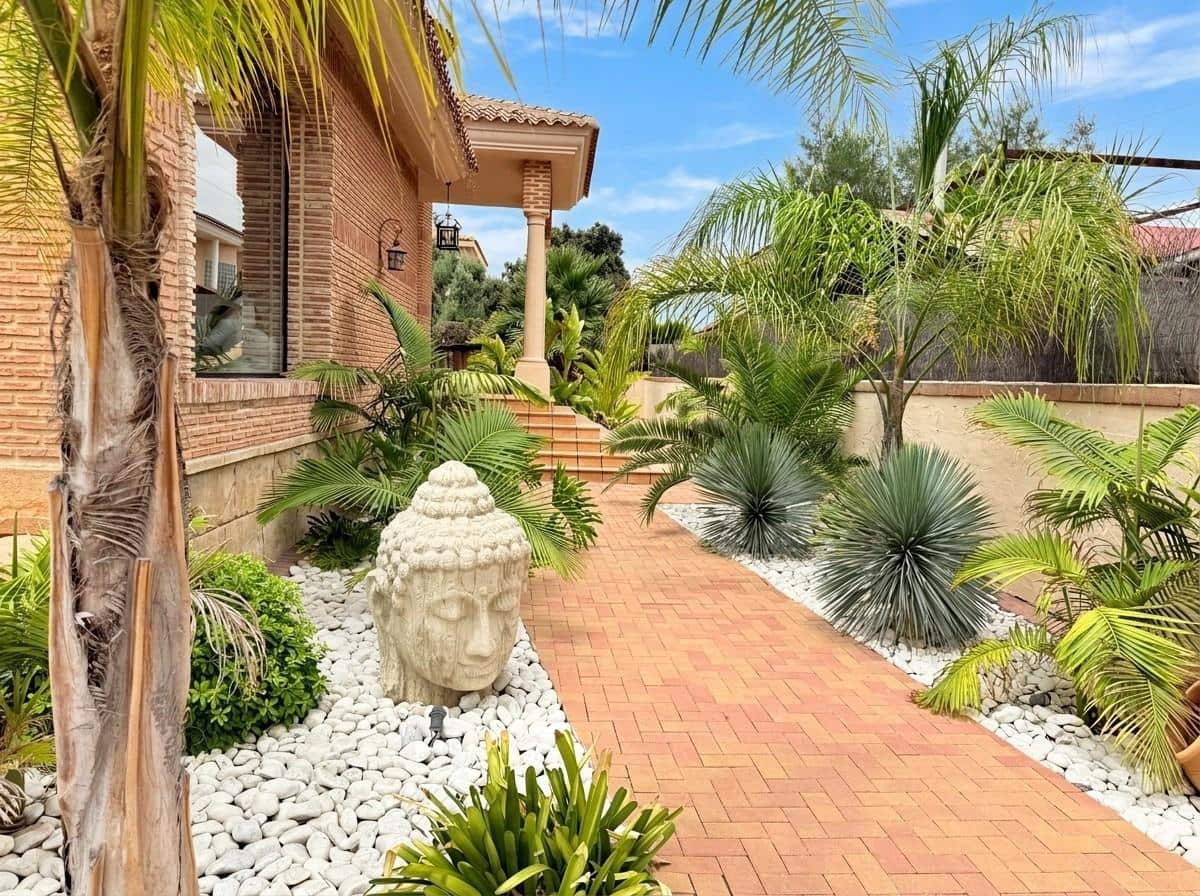 4 chambre Villa/Maison à vendre à San Vicente / Sant Vicent del Raspeig avec piscine garage - 1 065 000 € (Ref: 9947952)