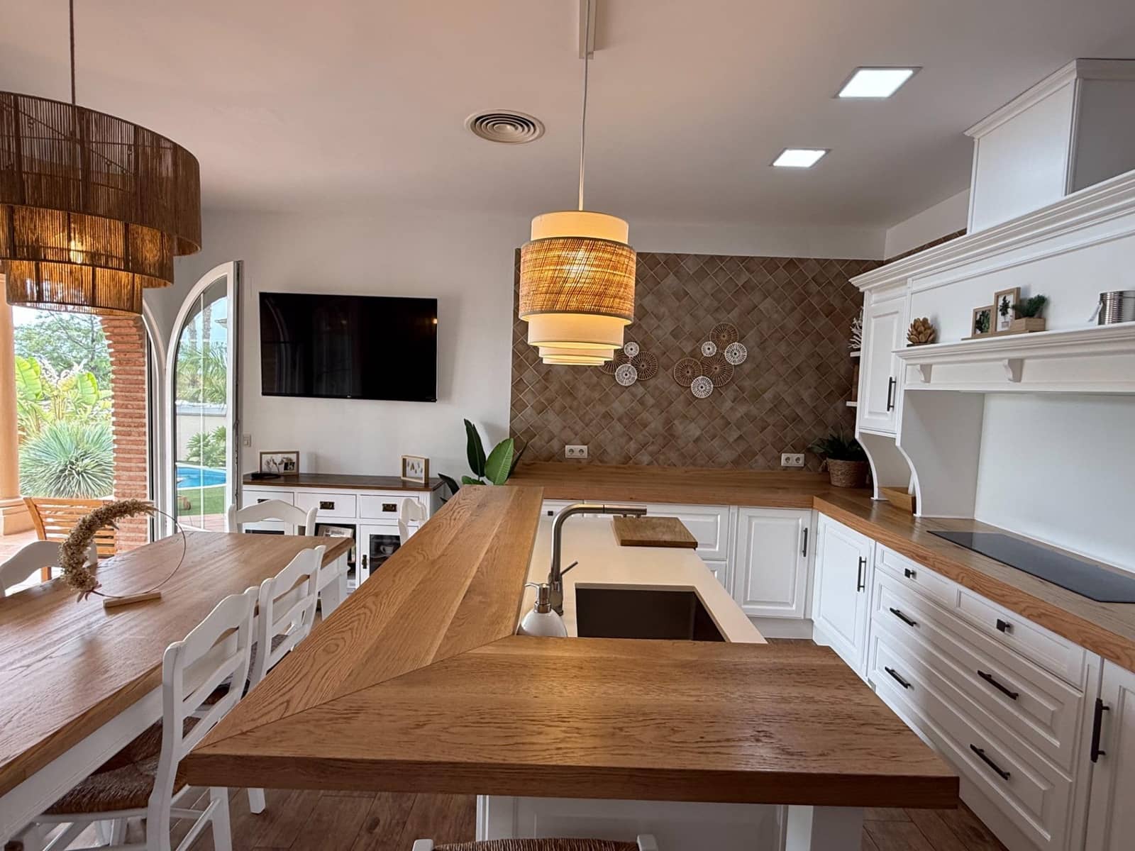 4 chambre Villa/Maison à vendre à San Vicente / Sant Vicent del Raspeig avec piscine garage - 1 065 000 € (Ref: 9947952)