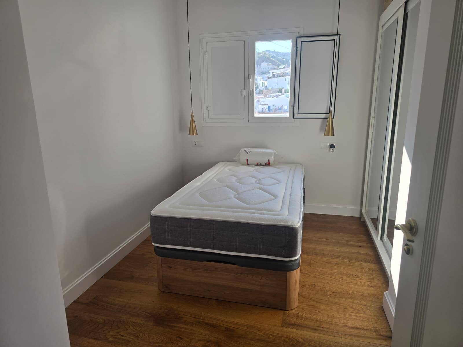 3 bedroom Penthouse for rent in El Borge with garage - € 1,175 (Ref: 10009912)
