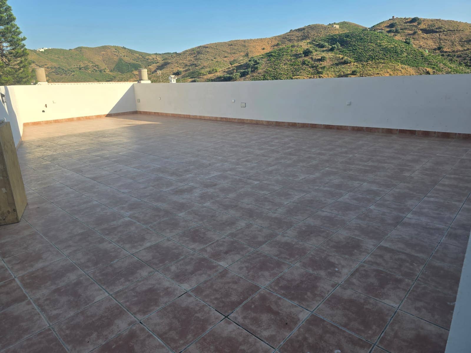 3 bedroom Penthouse for rent in El Borge with garage - € 1,175 (Ref: 10009912)