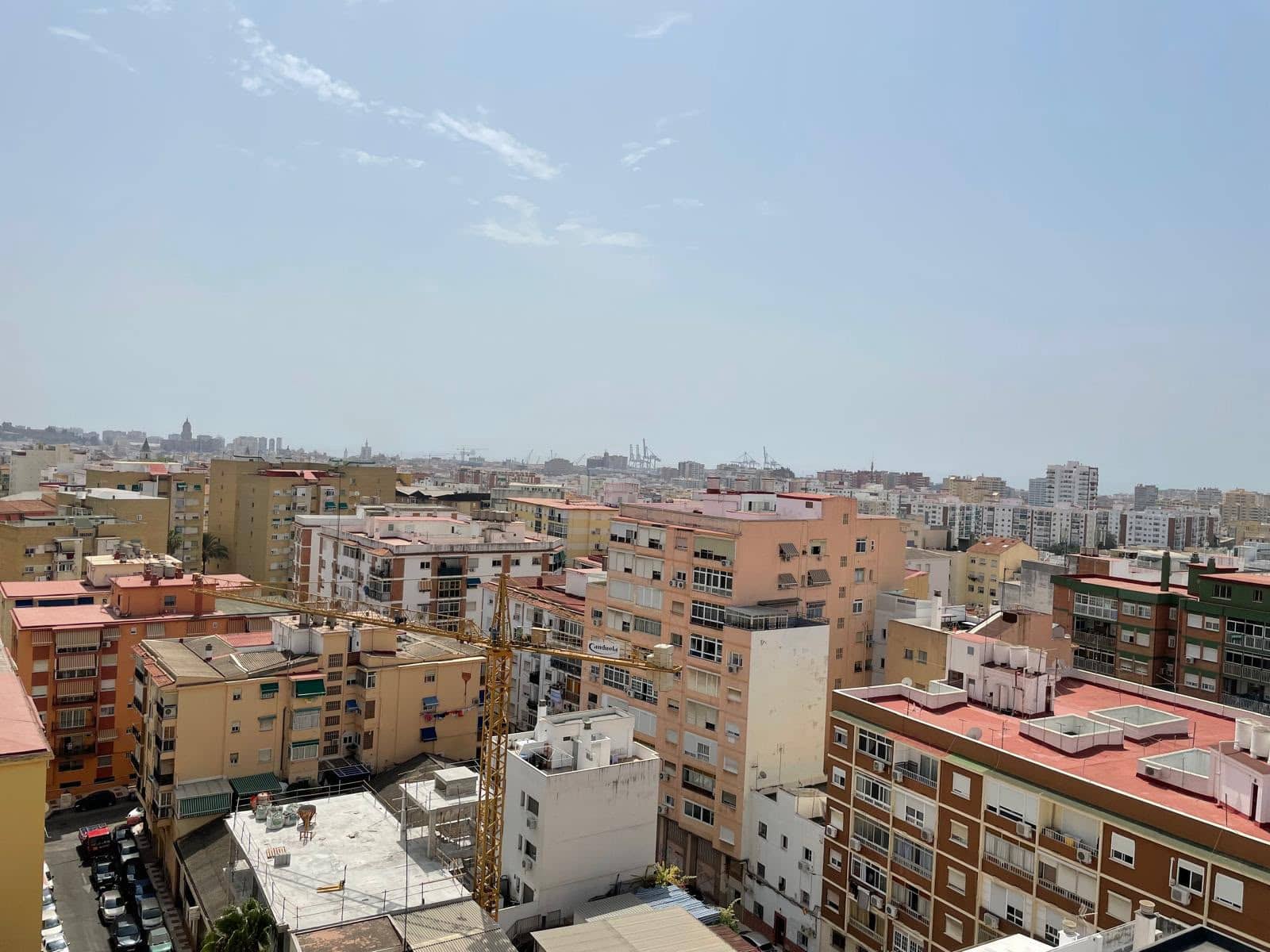 3 bedroom Flat for rent in Malaga city with garage - € 1,290 (Ref: 10009944)