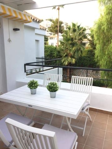 2 sypialnia Mieszkanie do wynajęcia w Los Naranjos, Marbella z basenem garażem - 1 900 € (Ref: 10019852)