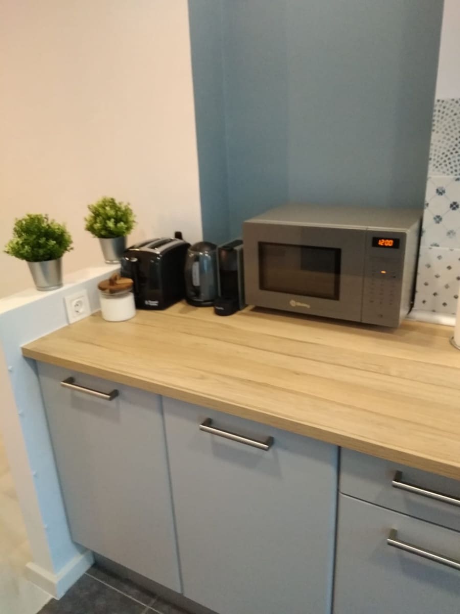 2 sypialnia Mieszkanie do wynajęcia w Marbella z basenem garażem - 1 900 € (Ref: 10019852)