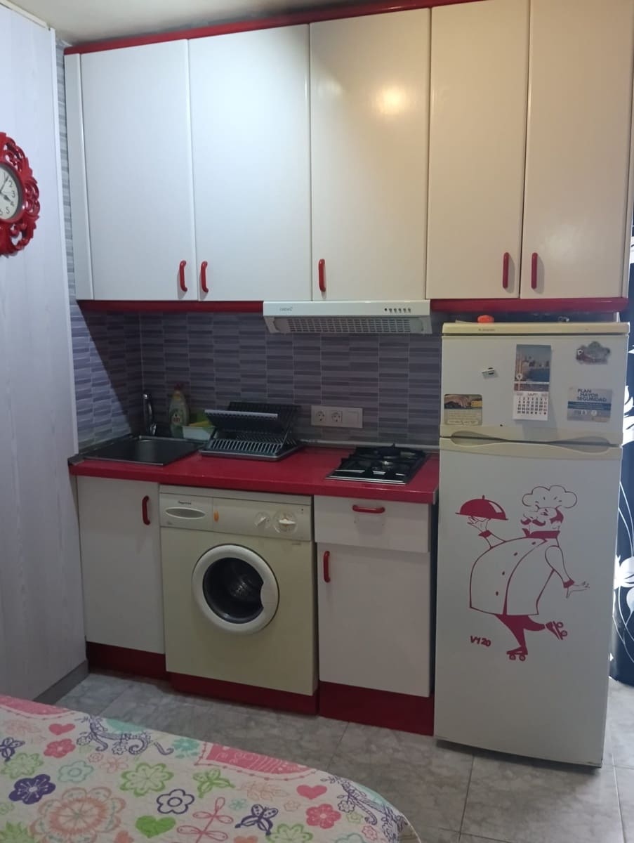 Studio à louer à Benalmadena - 430 € (Ref: 10021784)