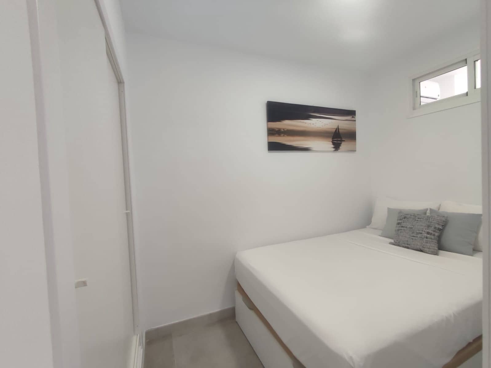 Piso de 2 habitaciones en Torremolinos en alquiler con garaje - 1.000 € (Ref: 10021786)