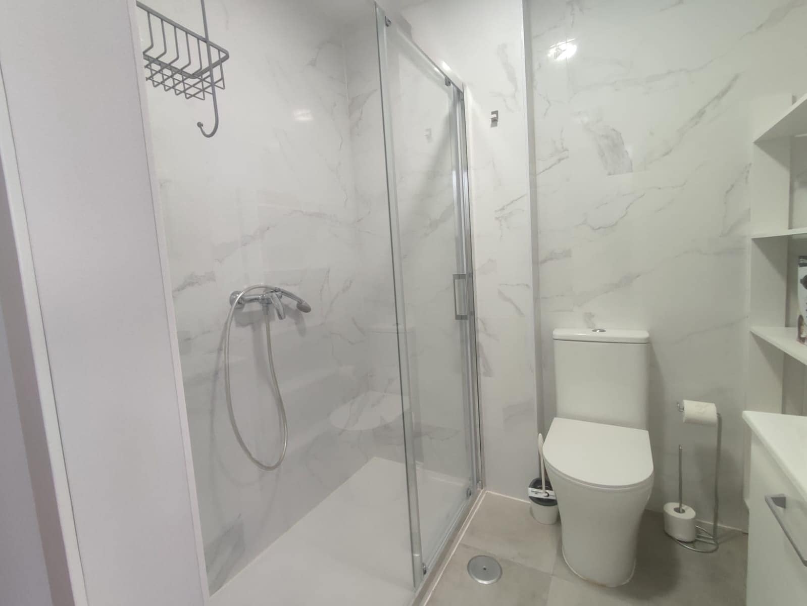 Piso de 2 habitaciones en Torremolinos en alquiler con garaje - 1.000 € (Ref: 10021786)