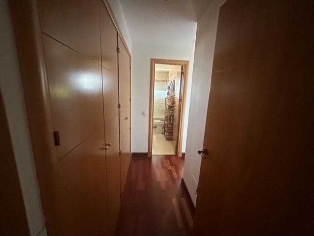 Piso de 3 habitaciones en Torremolinos en alquiler con garaje - 1.425 € (Ref: 10021788)