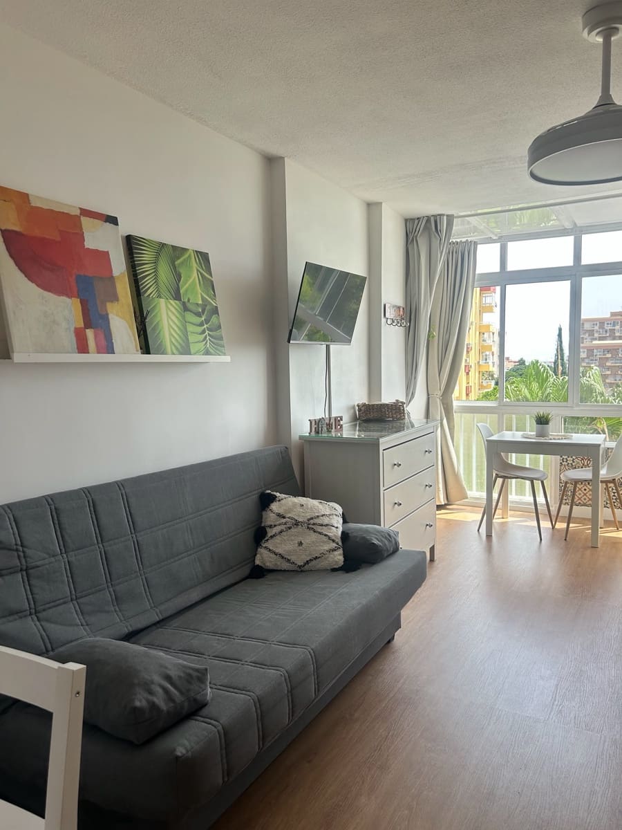 Studio att hyra i Benalmadena - 850 € (Ref: 10026245)