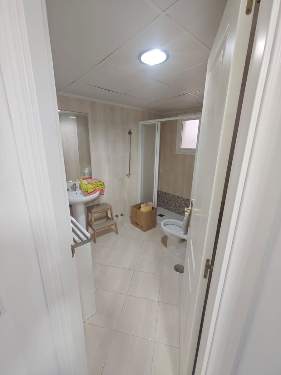Yksiö vuokrattavana paikassa Rincon de la Victoria mukana 
autotalli - 950 € (Ref: 10030862)