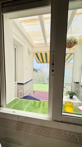 Appartement de 1 chambre à louer à Torrox Park, Torrox - 650 € (Ref: 10033288)