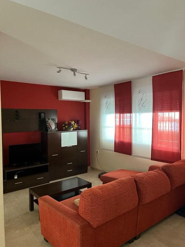 3 sypialnia Dom szeregowy do wynajęcia w Chilches z garażem - 1 100 € (Ref: 10045685)