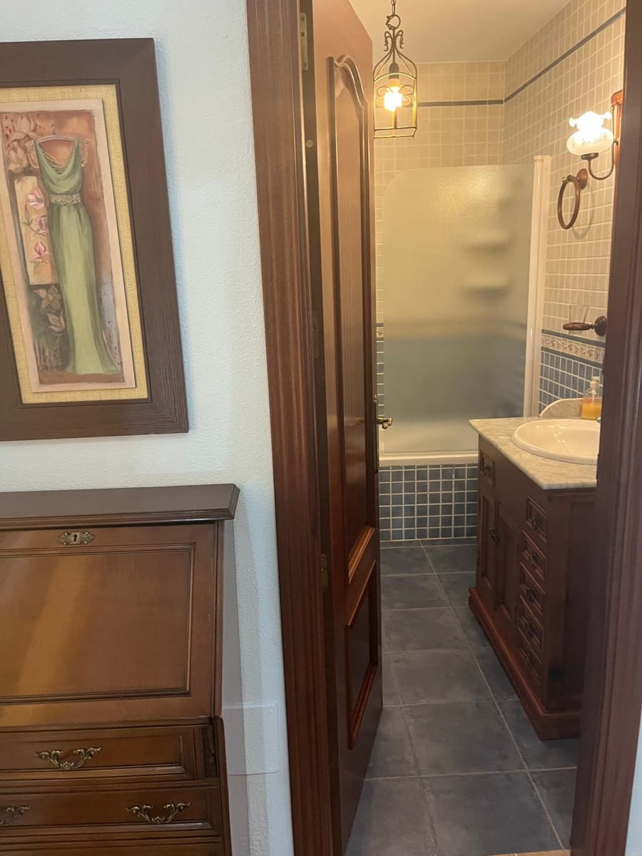 3 soverom Hus til leie i Comares - € 850 (Ref: 10054478)